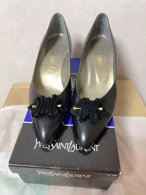 Yves Saint Laurent Black Leather Pointed Ruffle Pumps with Gold Accents